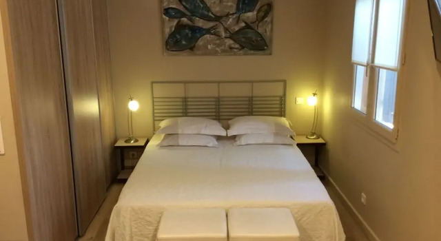 B&B Chez Elles 2, Buchen Sie Bed & Breakfast Caumont-sur-Durance Vaucluse