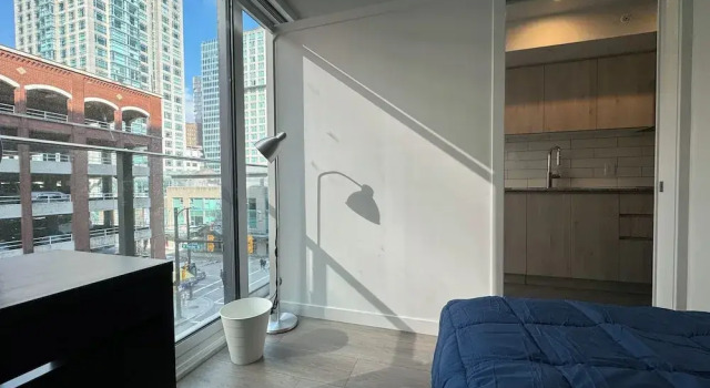 Апартаменты Silverstone Downtown Long-Term stay