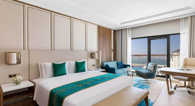 Двухместный номер Luxury с видом на море Taj Exotica Resort & Spa, The Palm, Dubai