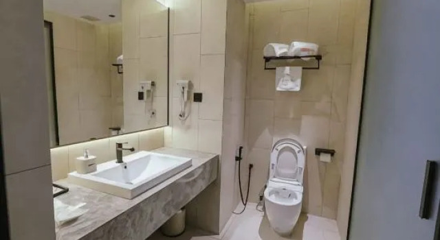 Люкс Deluxe Sematan Roxy Beach Apartment