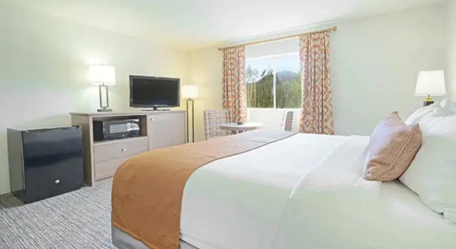 Standard Doppel Zimmer Starr Pass Golf Suites