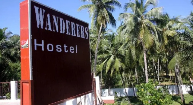 Wanderers Hostel, Boek Hostel Hotels in Noord-Goa met parkeren, Parkeren