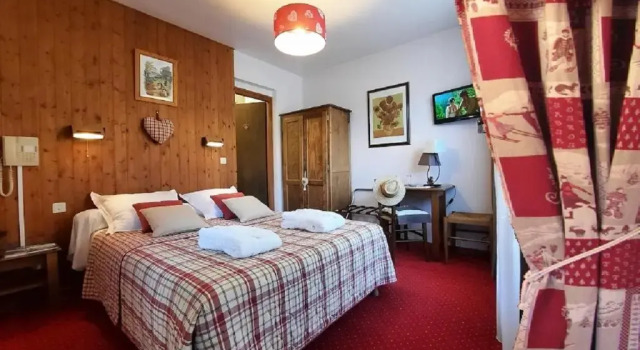 Номер Economy Hôtel Les Triolets