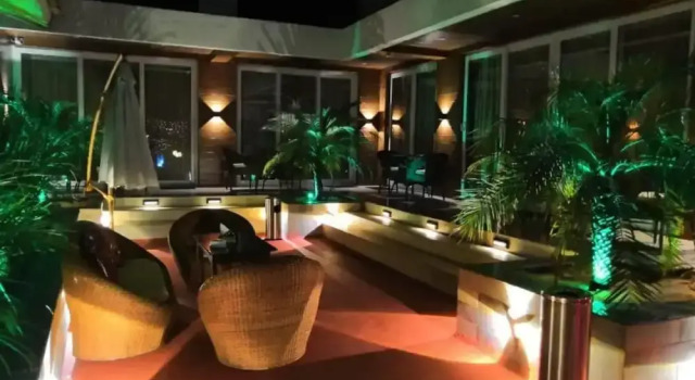 Shivers Oasis Luxury rooms, Varaa Hotelli 4 tähden hotellit kohteessa Goa, 4*