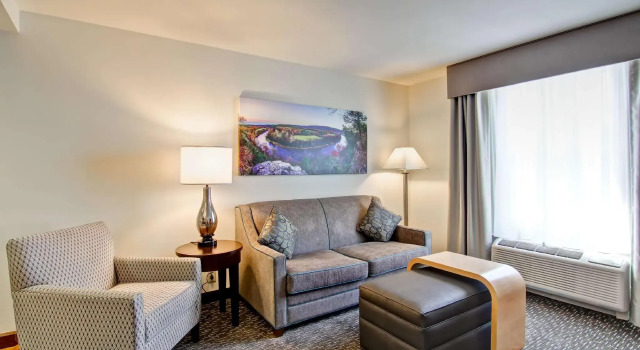 Двухместный люкс Homewood Suites by Hilton Bentonville-Rogers