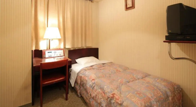 Номер Economy Nagoya Crown Hotel