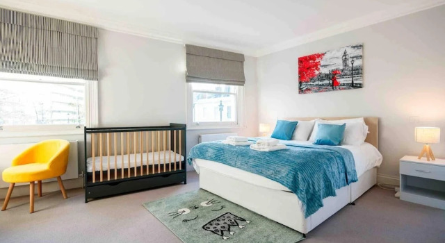 Spacious & Modern 3brs House in Central London, Забронировать Дом для отпуска Виллы Лондона, рядом с Мост Челси, Вилла