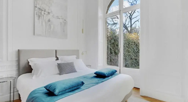 Maison Labruyère - Bordeaux Centre, Забронировать Отель Отели Бордо 4 звезды, рядом с Гран-театр, 4*
