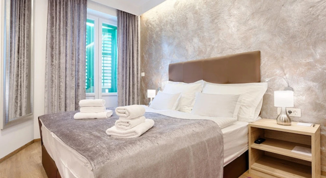 Двухместный номер Deluxe с балконом Central Pearl by Nono Ban Rooms