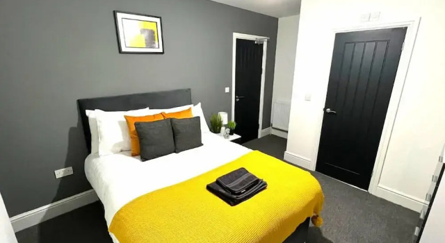 Chantry Suites by SA Stays