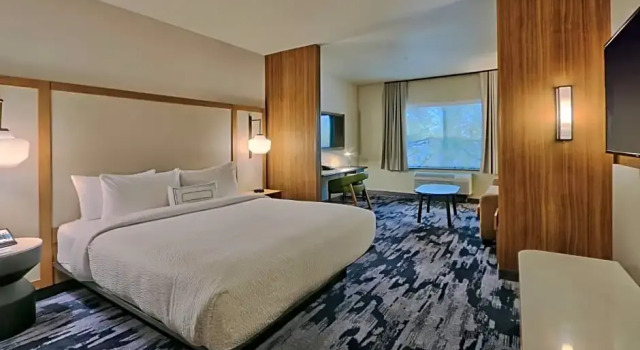 Двухместный люкс с видом на город Fairfield Inn & Suites by Marriott Albuquerque North