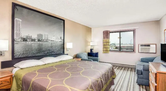 Номер Standard Super 8 by Wyndham Green Bay Near Stadium