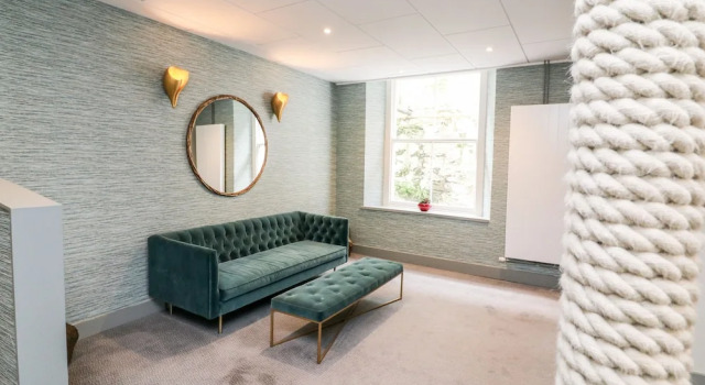 36 The Salcombe, Boek Appartement Hotels in Merseyside met zwembad, Zwembad