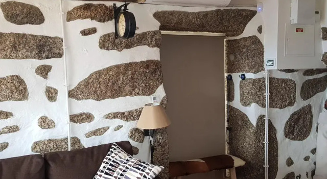 House With 4 Bedrooms in Cabeceiras de Basto, With Wonderful Mountain View, Shared Pool, Terrace, Rezerwuj Dom wakacyjny Wille w Centro Region, Willa