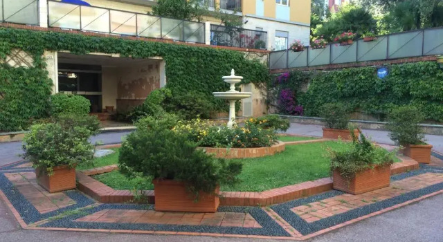 Casa Marina, Забронировать Отель Отели Генуи с парковкой, Парковка