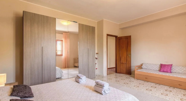 Семейная вилла с видом на горы Villa With Volcano View - Happy Rentals