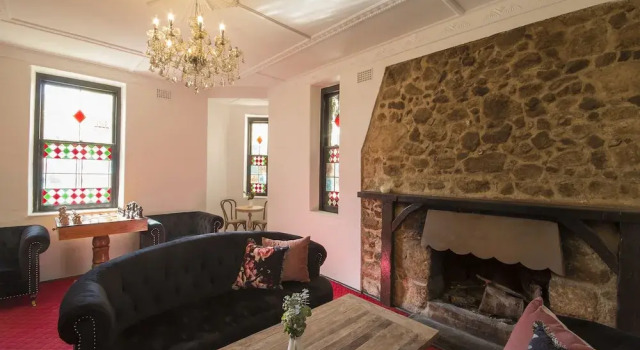 The Manor Basket Range, Book Bed and Breakfast Basket Range South Australia