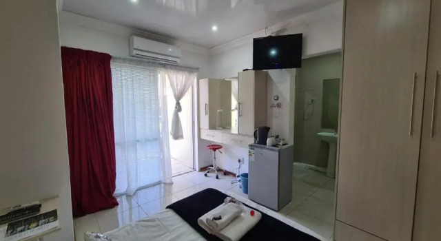 Номер Standard Lion Lodge