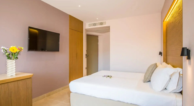 Номер Premium M City Hotel