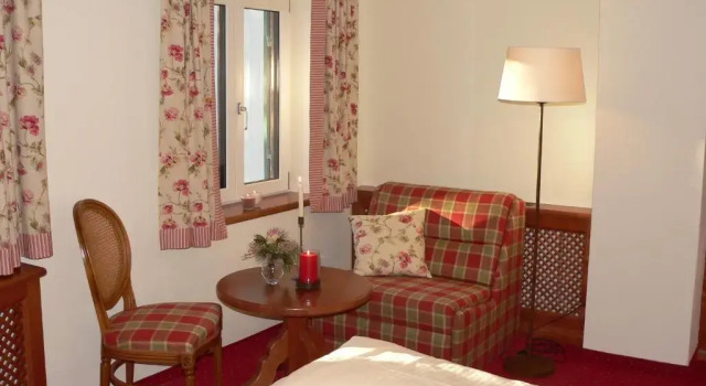 Номер Comfort Die Lilie / Hotel Garni