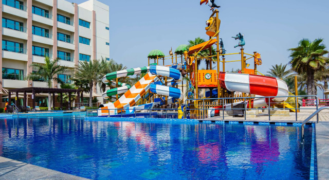 Radisson Blu Hotel & Resort, Sohar, Book Hotel Hoteller i Sohar med morgenmad, Morgenmad