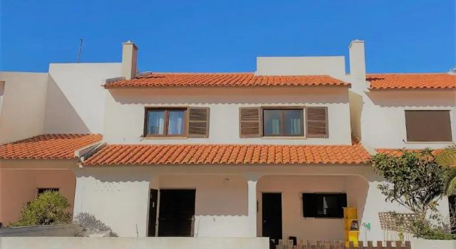 Superb Villa in Baleal w/ Patio, parking & 5 BRs, Rezerwuj Willa Wille w Centro Region, Willa
