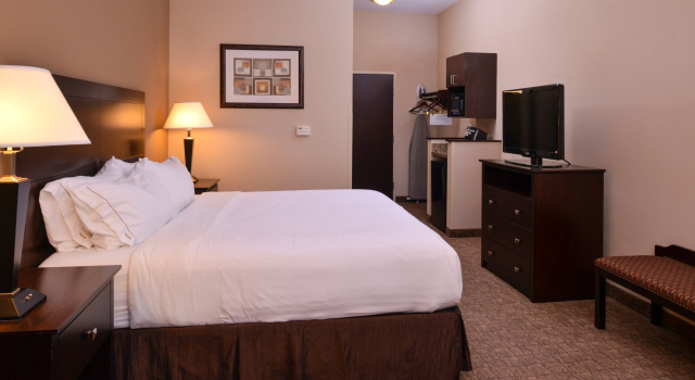Holiday Inn Express and Suites Fairmont by IHG, Varaa Hotelli Fairmont Länsi-Virginia