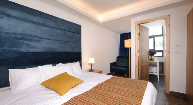 Трёхместный номер Deluxe Boutique Hotel by Tzukim
