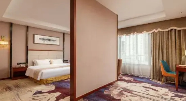 Люкс Executive Meigao Hotel (Tongren High-speed Railway Station)