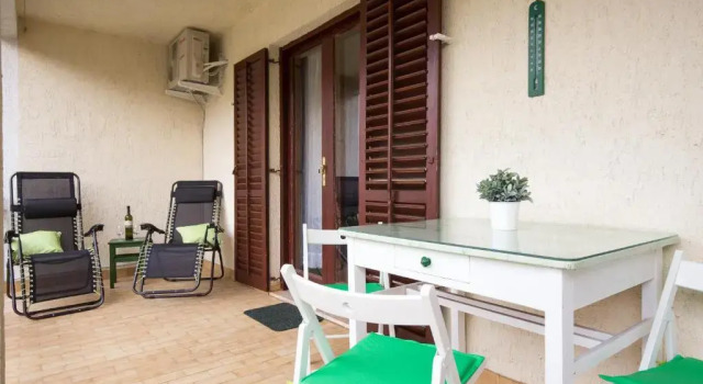 Апартаменты с 2 комнатами Home Away From Home with a heated pool