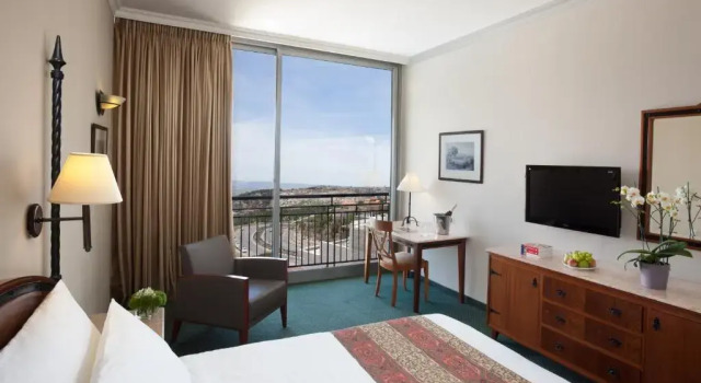 Двухместный номер Comfort Golden Crown Hotel