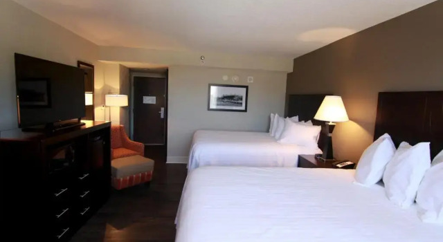 Четырёхместный номер Standard The Hotel Hot Springs