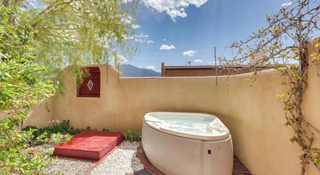 Апартаменты Hot Tub, Sunset Views! Couples Escape in El Prado