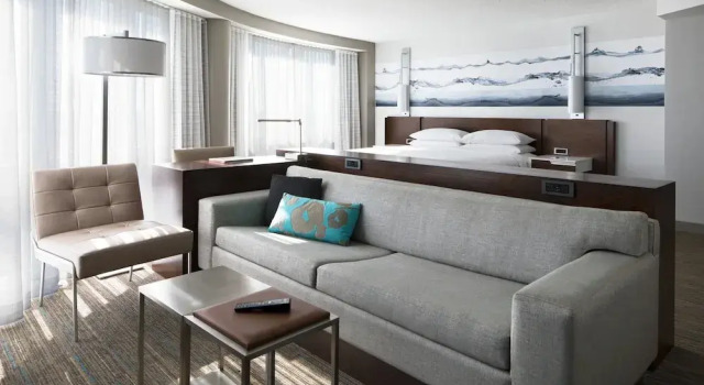 Двухместный номер Concierge Lounge Access Kansas City Marriott Country Club Plaza