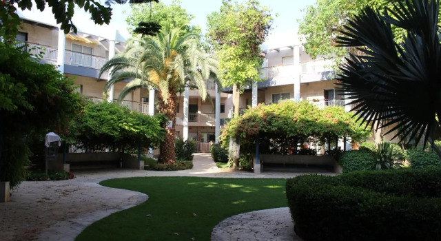 Royal Park Suite