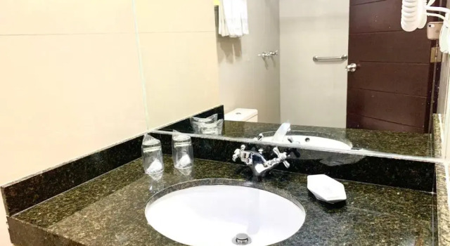 Трёхместный номер Standard Hotel El Tambo 2