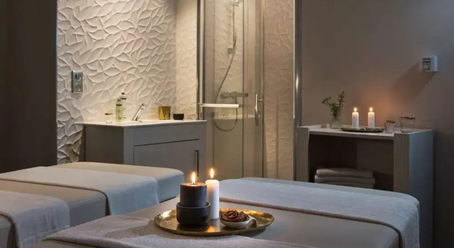 Golden Tulip Douarnenez Hotel & Spa, Rezerwuj Ośrodek wypoczynkowy Douarnenez 