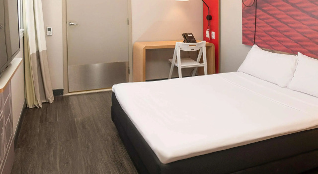 ibis Fortaleza Centro de Eventos, Забронировать Отель Форталеза Сеара, рядом с University of Fortaleza