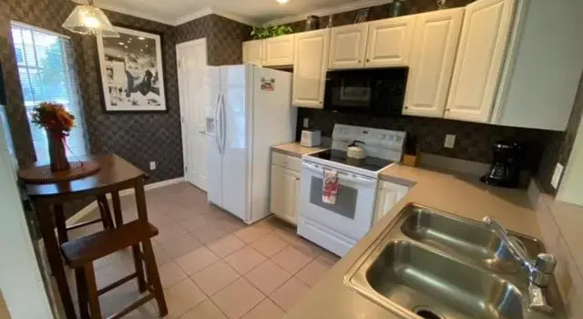 Номер Standard 2456SAB - 2-story golf front condo!