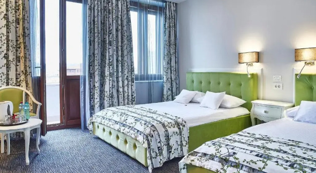 Семейный люкс Deluxe Continental Forum Sibiu