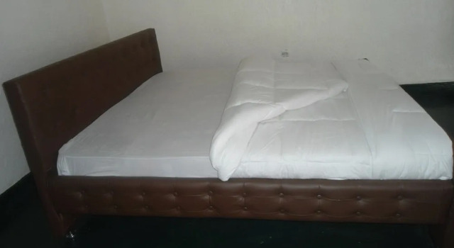 Airport Inn Motel