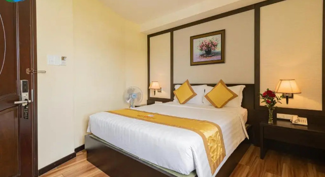 Коттедж Standard Hoang Minh Chau Ba Trieu Hotel