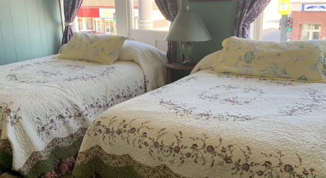 Семейный люкс с 2 комнатами Historic Hotel Greybull