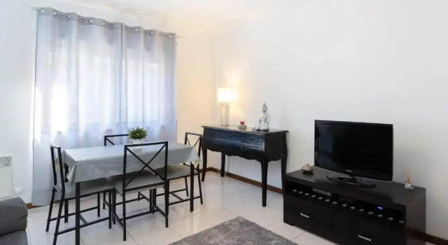 GuestReady - Modern 2BR Flat in Vila Nova de Gaia, Забронировать Отель Отели Порту 3 звезды, рядом с Каиш-де-Гайя, 3*