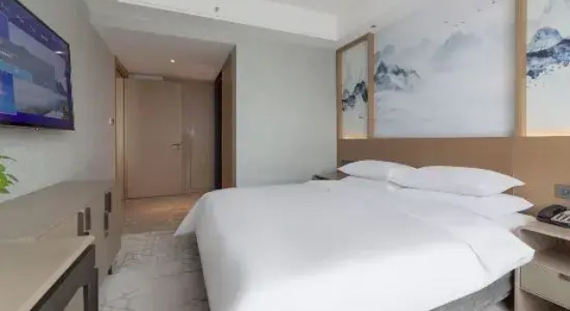 Люкс с 2 комнатами с видом на город Just to wait for your chain inn (Lijiang Ancient City Wuyi Street Store)