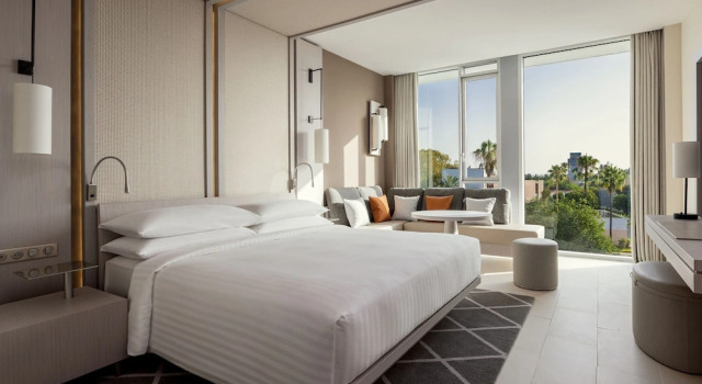 Номер Premium Rabat Marriott Hotel