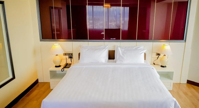Люкс Phayao Gateway Hotel