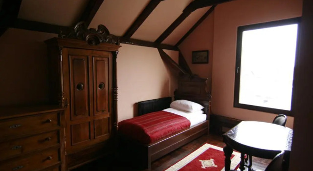 Hotel Poesis, Book Hotel Satu Mare Romania