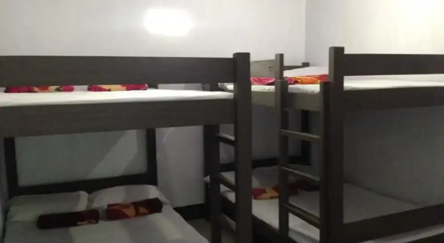 Ysraela Lodging House - Burgos - Hostel