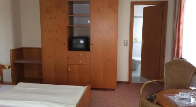 Трёхместный номер Standard Hotel-Pension Bergkranz